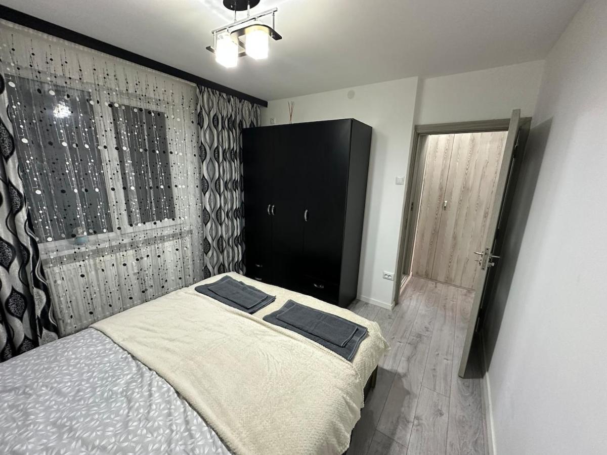 Two-room * Bucureşti