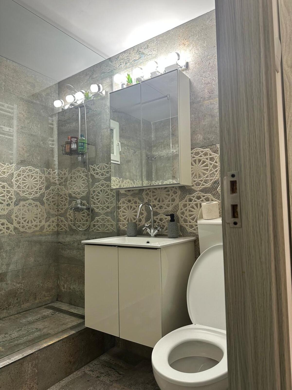 Apartament Two-room Bucureşti