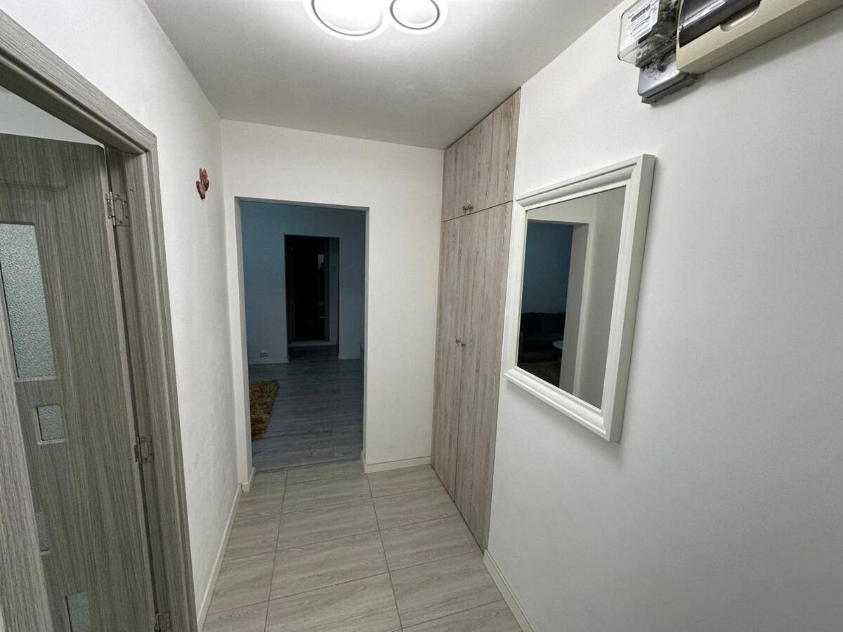 Two-room *